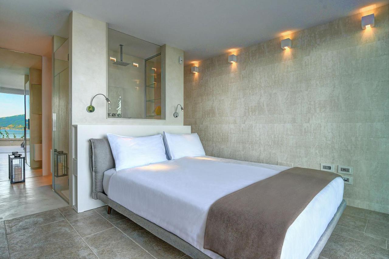 5 Terrazze Exlusive Apartments Gargnano Exterior photo
