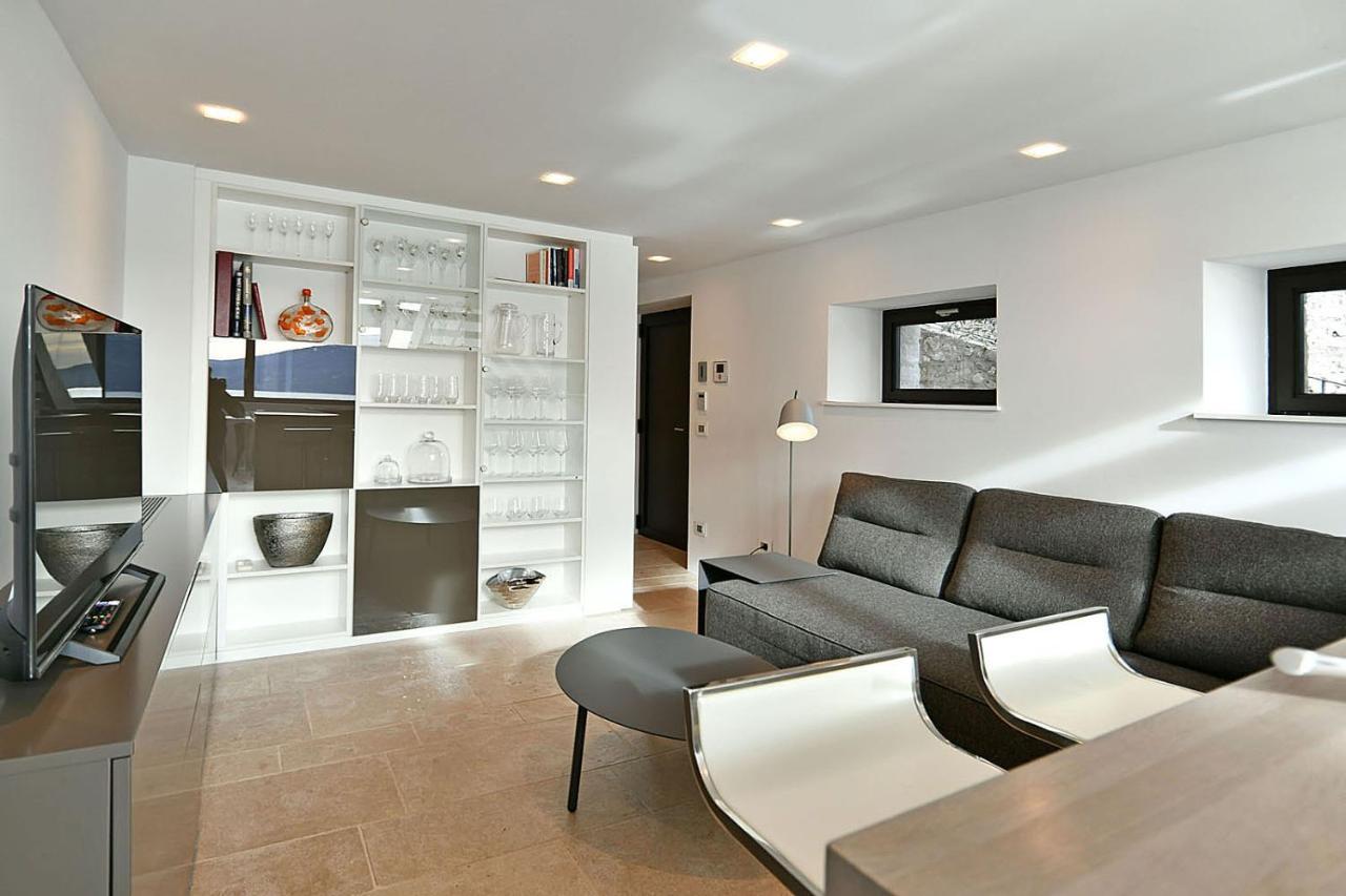 5 Terrazze Exlusive Apartments Gargnano Exterior photo