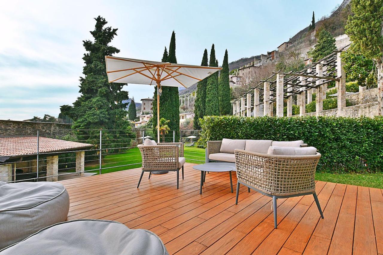 5 Terrazze Exlusive Apartments Gargnano Exterior photo