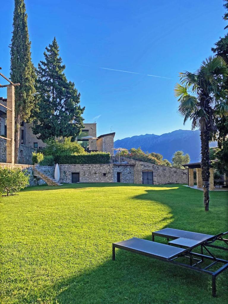 5 Terrazze Exlusive Apartments Gargnano Exterior photo