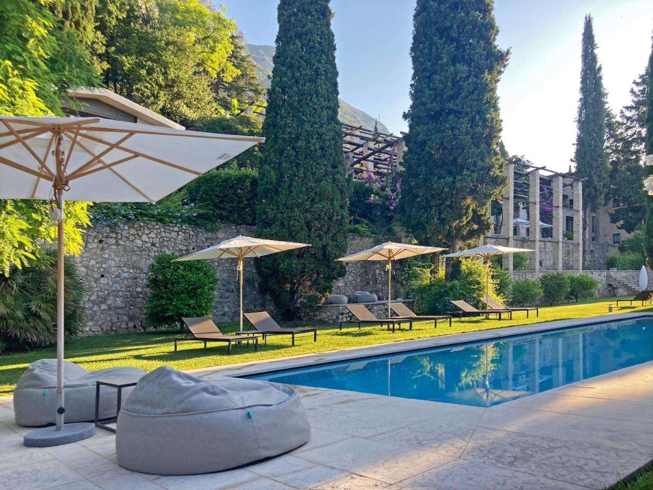 5 Terrazze Exlusive Apartments Gargnano Exterior photo