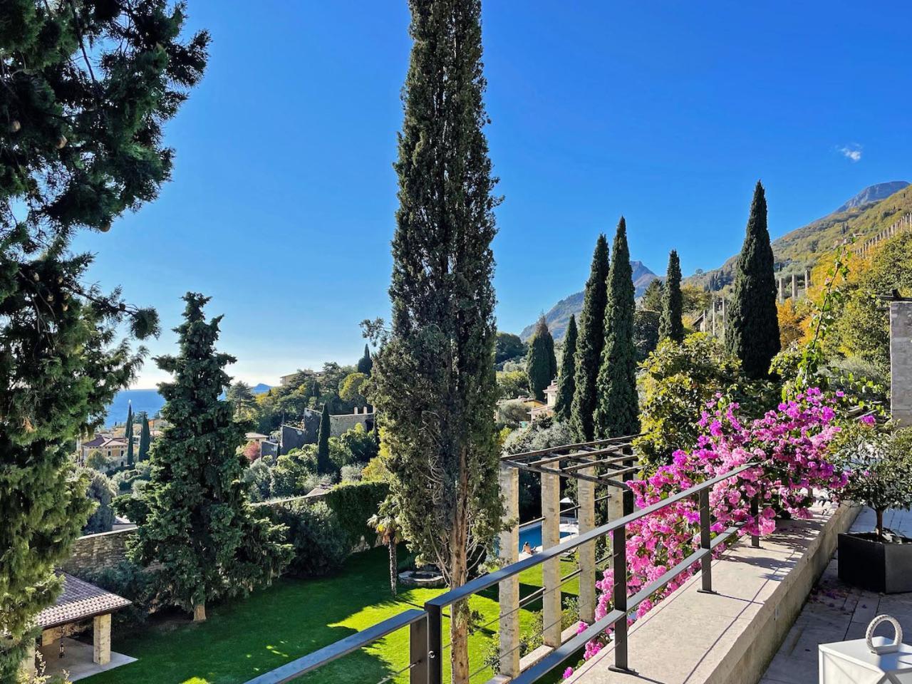 5 Terrazze Exlusive Apartments Gargnano Exterior photo